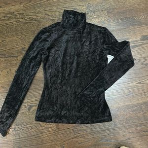 Theory Crushed velvet black long slv mock turtleneck top P